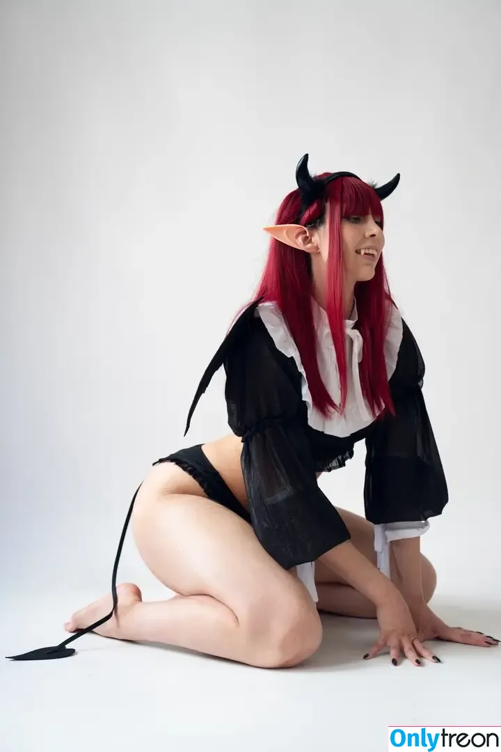 rosipoderosi nude photo #0038 (Roser / Rosicosplay)