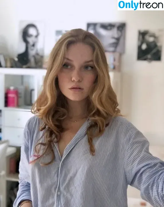 Rosmarie.sz nude photo #0013 (mischiidc)