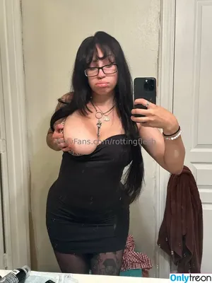 rottingflesh / 666emonkunt / Dizzilemynizzil nude photo #0028