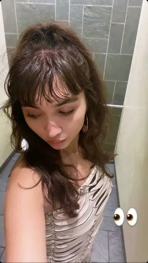 Rowan Blanchard / Simp Chat / rowanblanchard nude photo #0176