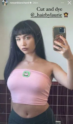 Rowan Blanchard / Simp Chat / rowanblanchard nude photo #0244
