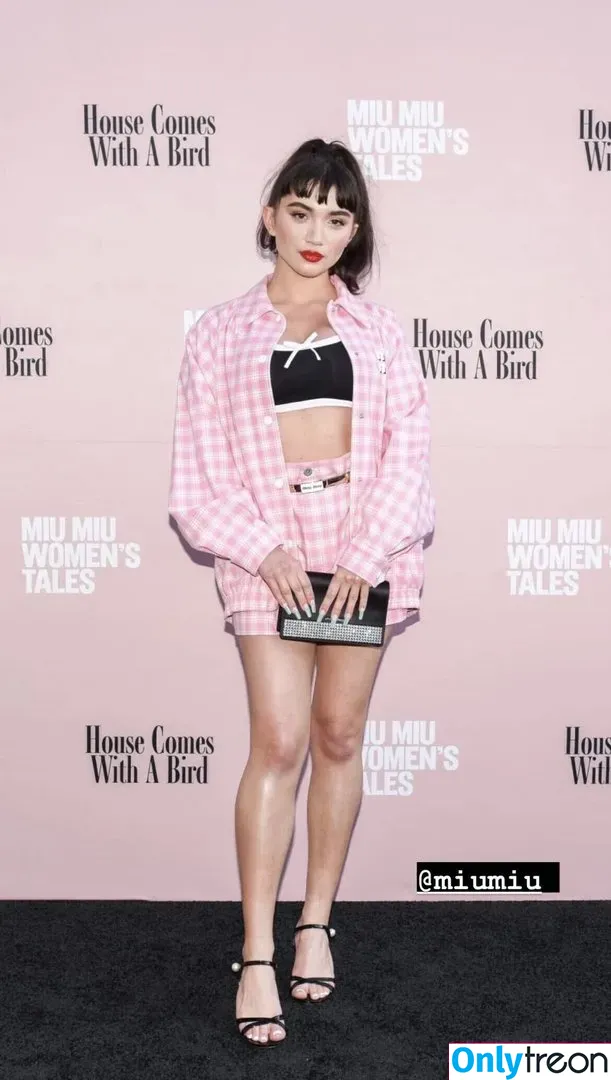 Rowan Blanchard nude photo #0032 (Simp Chat / rowanblanchard)