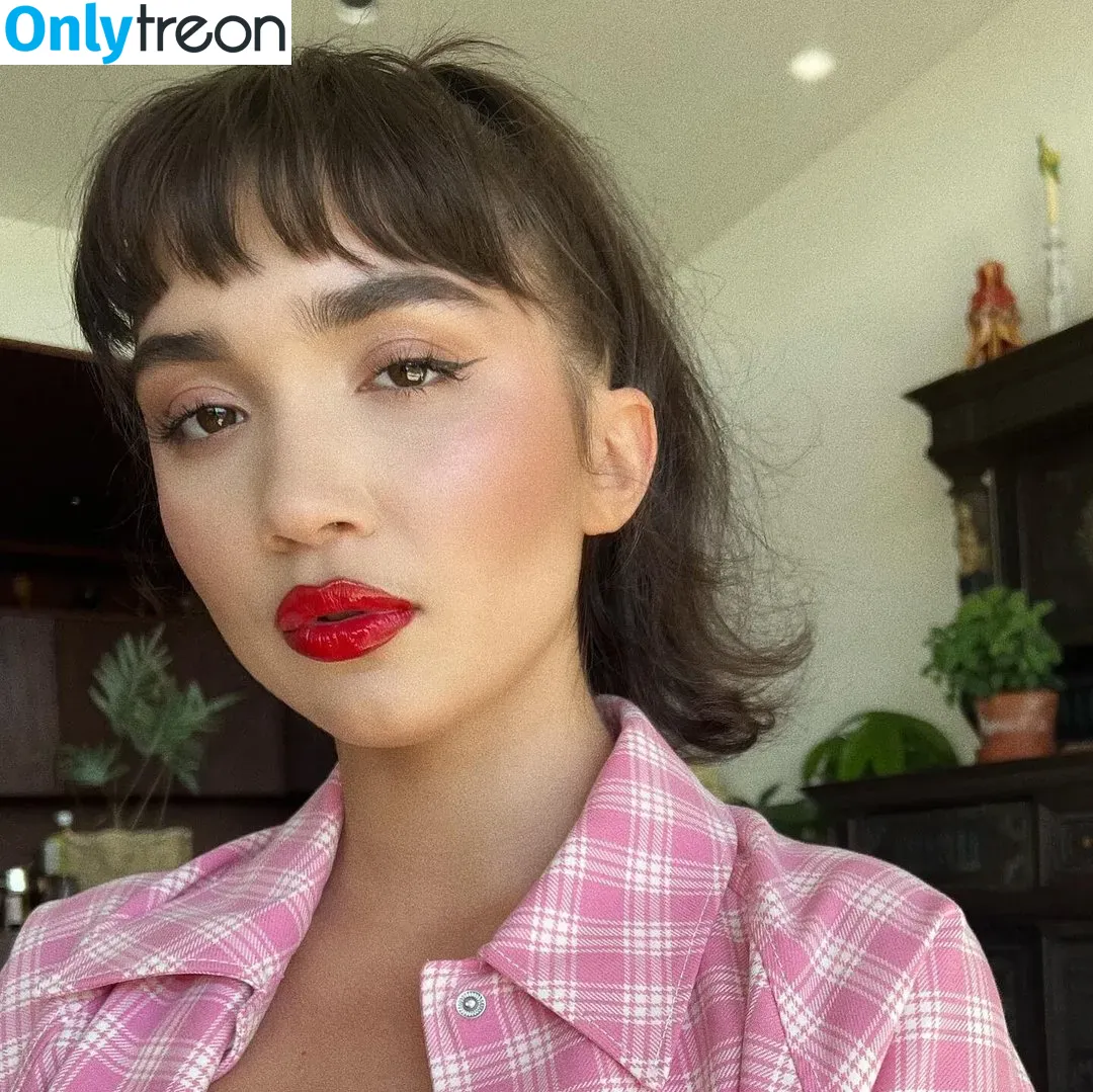 Rowan Blanchard nude photo #0058 (Simp Chat / rowanblanchard)