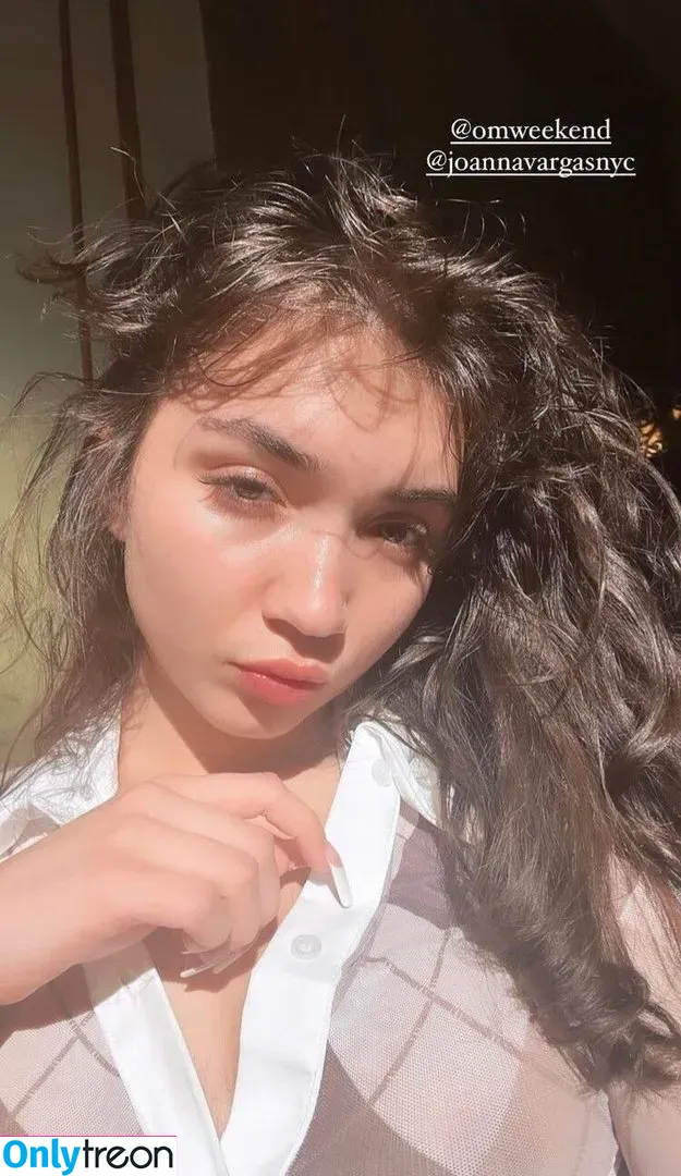 Rowan Blanchard nude photo #0063 (Simp Chat / rowanblanchard)