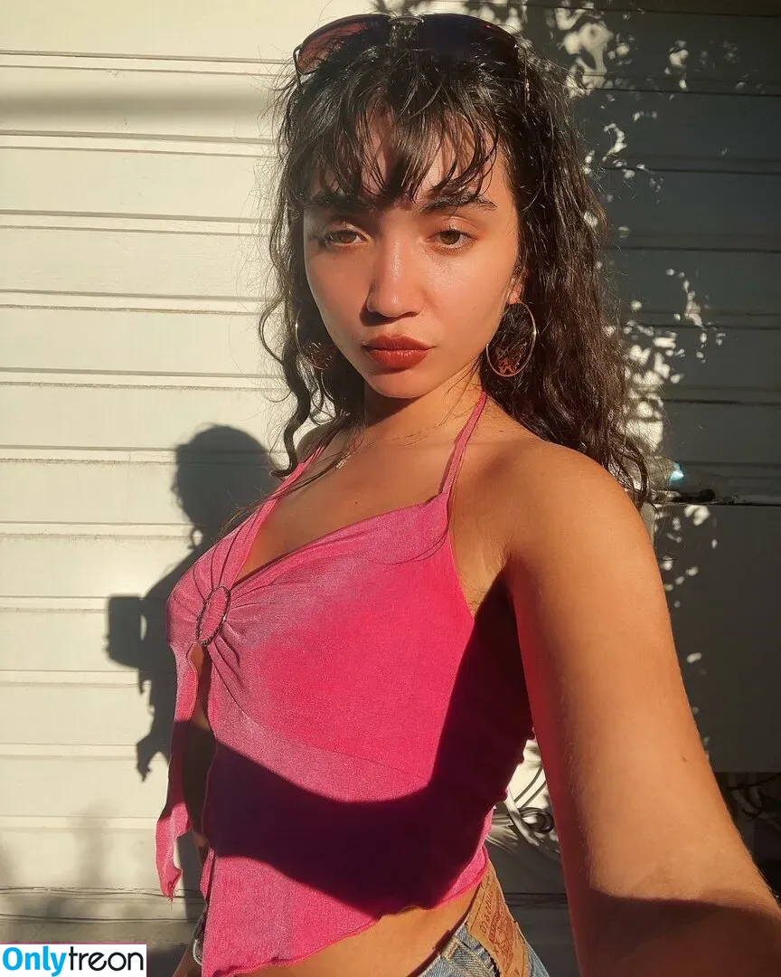 Rowan Blanchard nude photo #0159 (Simp Chat / rowanblanchard)
