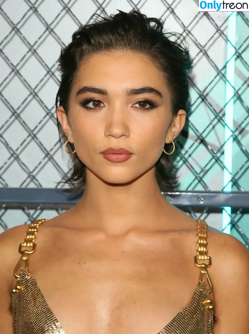 Rowan Blanchard nude photo #0200 (Simp Chat / rowanblanchard)