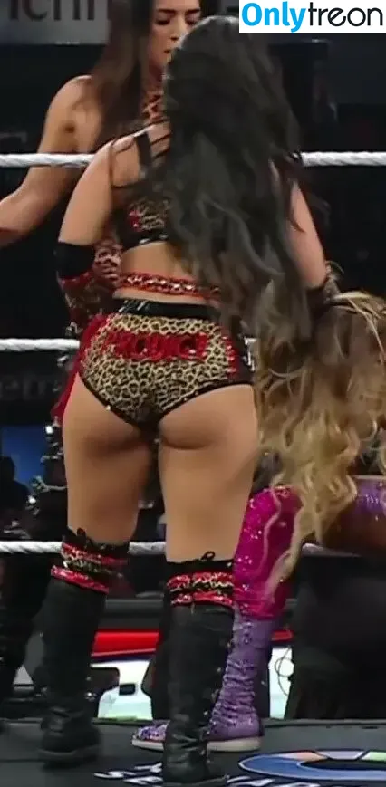 Roxanne Perez nude photo #0961 (Rok-C - WWE NXT / roxanne_wwe)