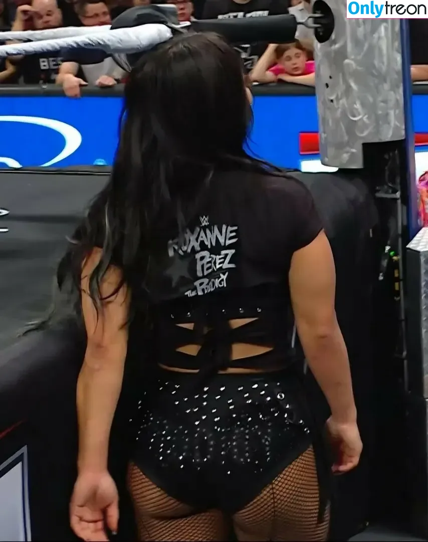 Roxanne Perez nude photo #0963 (Rok-C - WWE NXT / roxanne_wwe)