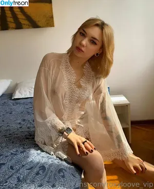 roxyloove_vip / mayberoxy nude photo #1004