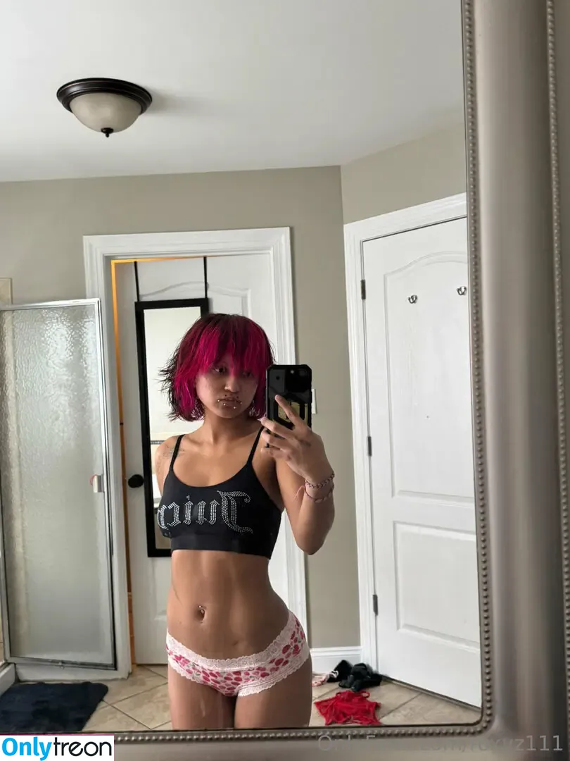 Roxyz111 nude photo #0099 (roxystylezz)