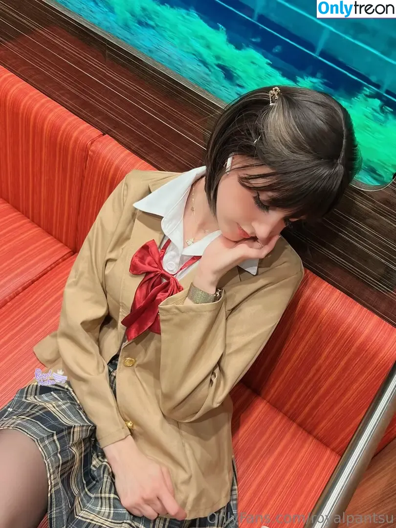 royalpantsu nude photo #0172 (royalpantsu)