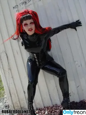 RubberDoll nude photo #0308