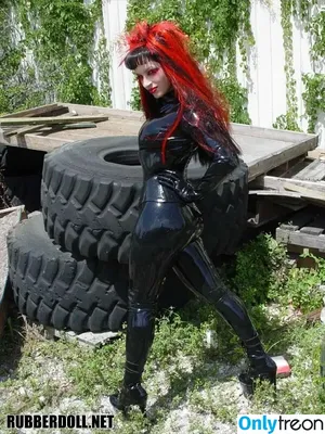 RubberDoll nude photo #0325
