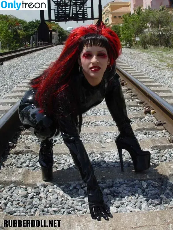 RubberDoll nude photo #0314 (RubberDoll)