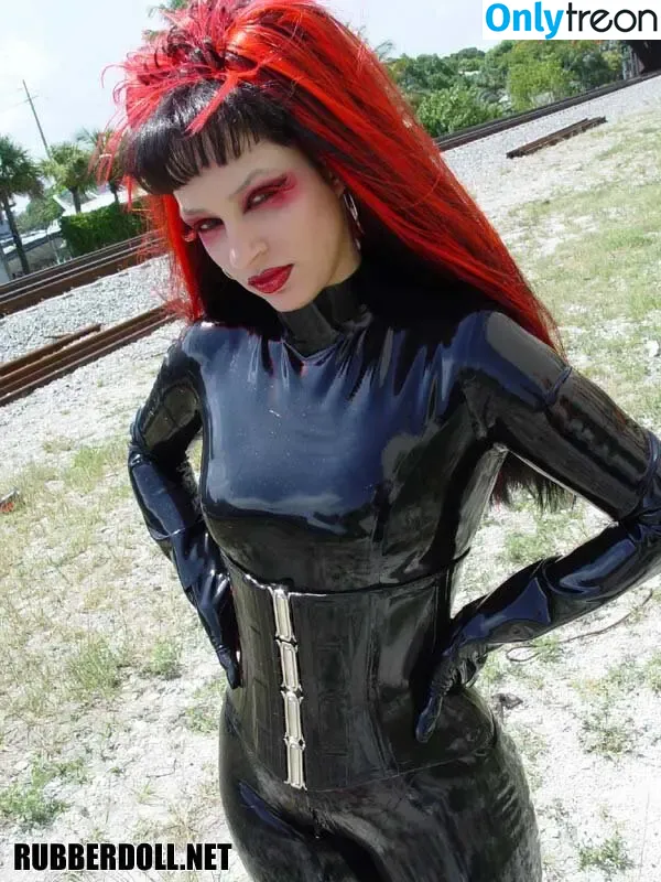 RubberDoll nude photo #0324 (RubberDoll)