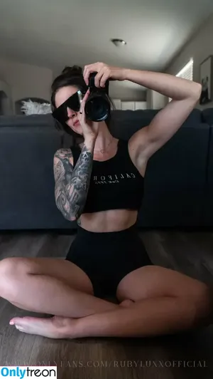 rubyluxxofficial / rubyluxofficial nude photo #0031