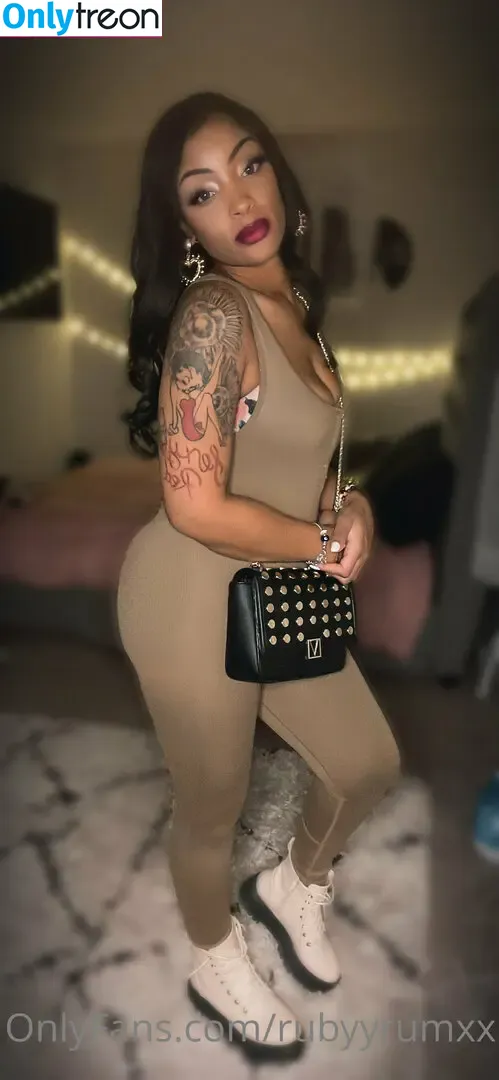 rubyyrumxx nude photo #0011 (rubyyrumxx)
