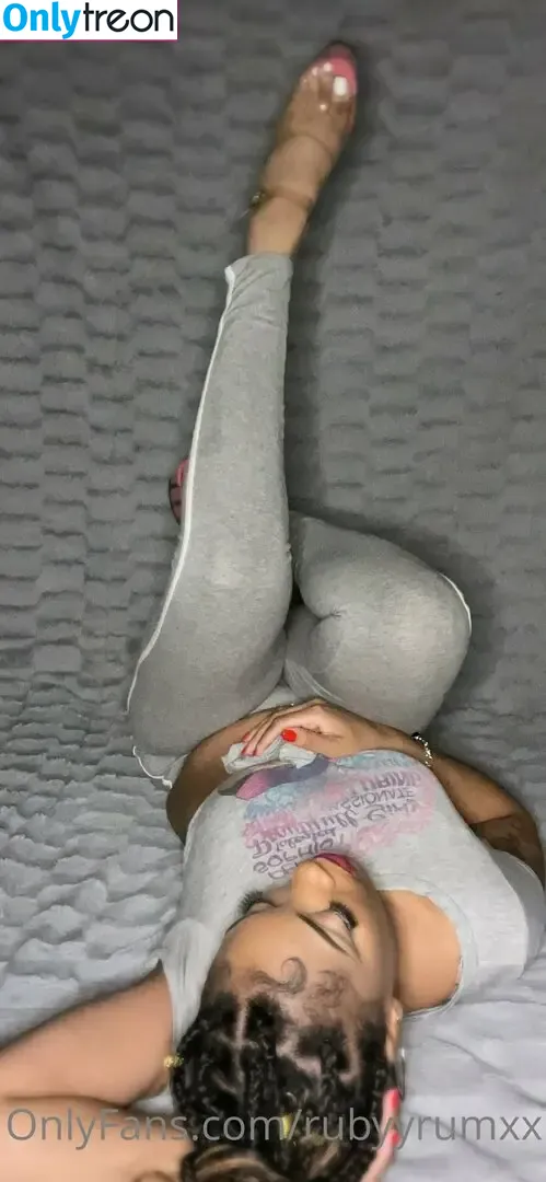 rubyyrumxx nude photo #0015 (rubyyrumxx)