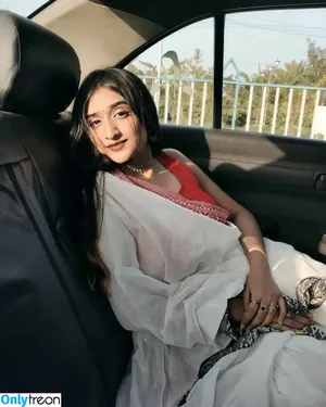 Ruchika Tandon / xruchika nude photo #0024