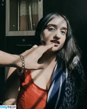 Ruchika Tandon / xruchika nude photo #0027