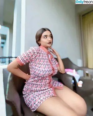 Ruchika Tandon / xruchika nude photo #0102