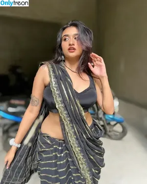 Ruchika Tandon / xruchika nude photo #0109
