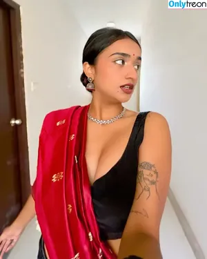 Ruchika Tandon / xruchika nude photo #0112