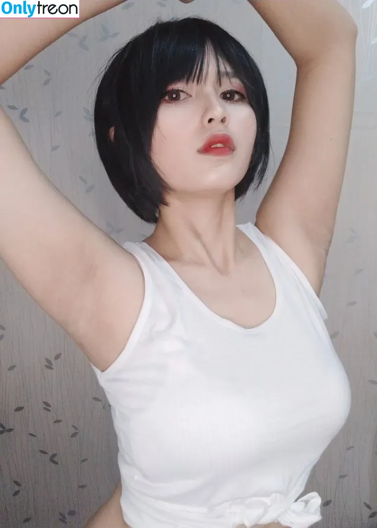 Rue.cosplayer nude photo #0019 (bruejeria / cos_rue)