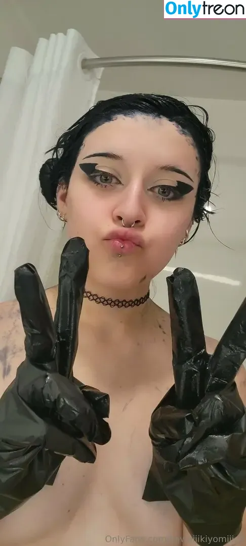 Rue Hernandez nude photo #0393 (Neko Neko / kawaiiineko / kiyomiii0 / kiyomiii_0)