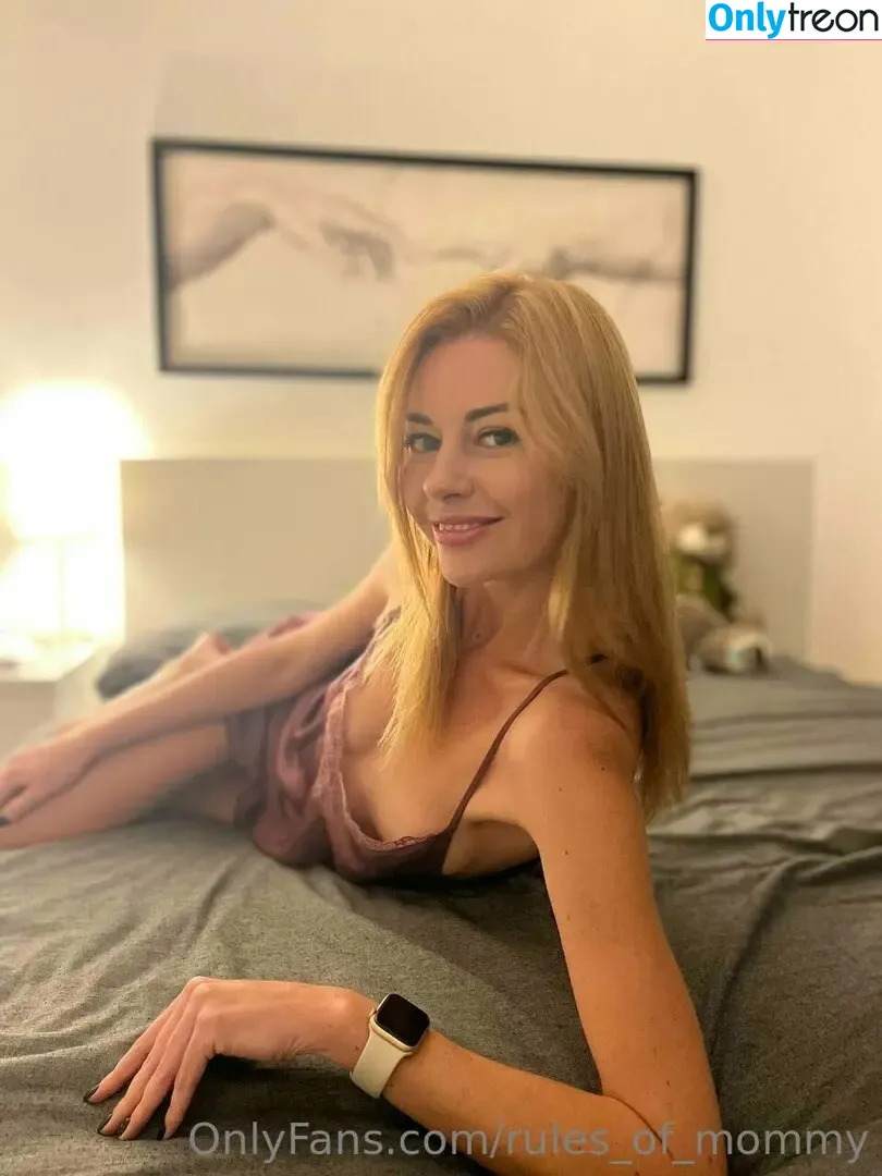 rules_of_mommy nude photo #0452 (mommyrulestheworld)