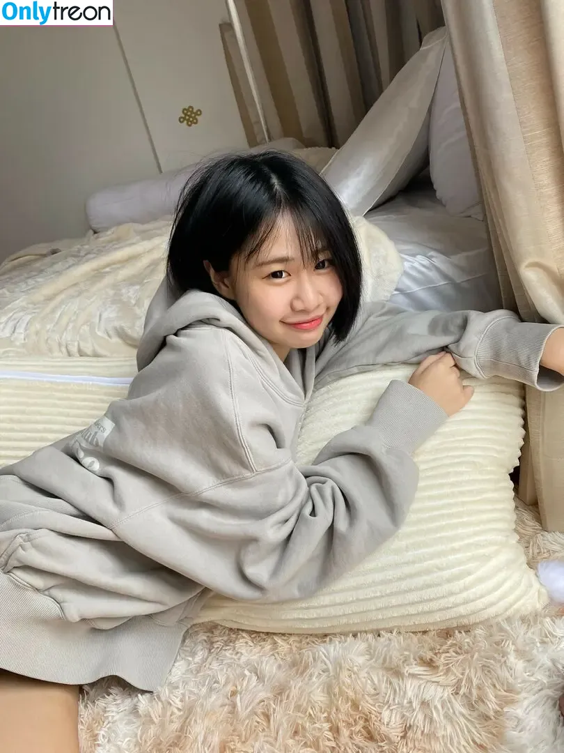 Rurusama9 nude photo #0006 (Rurusama9)