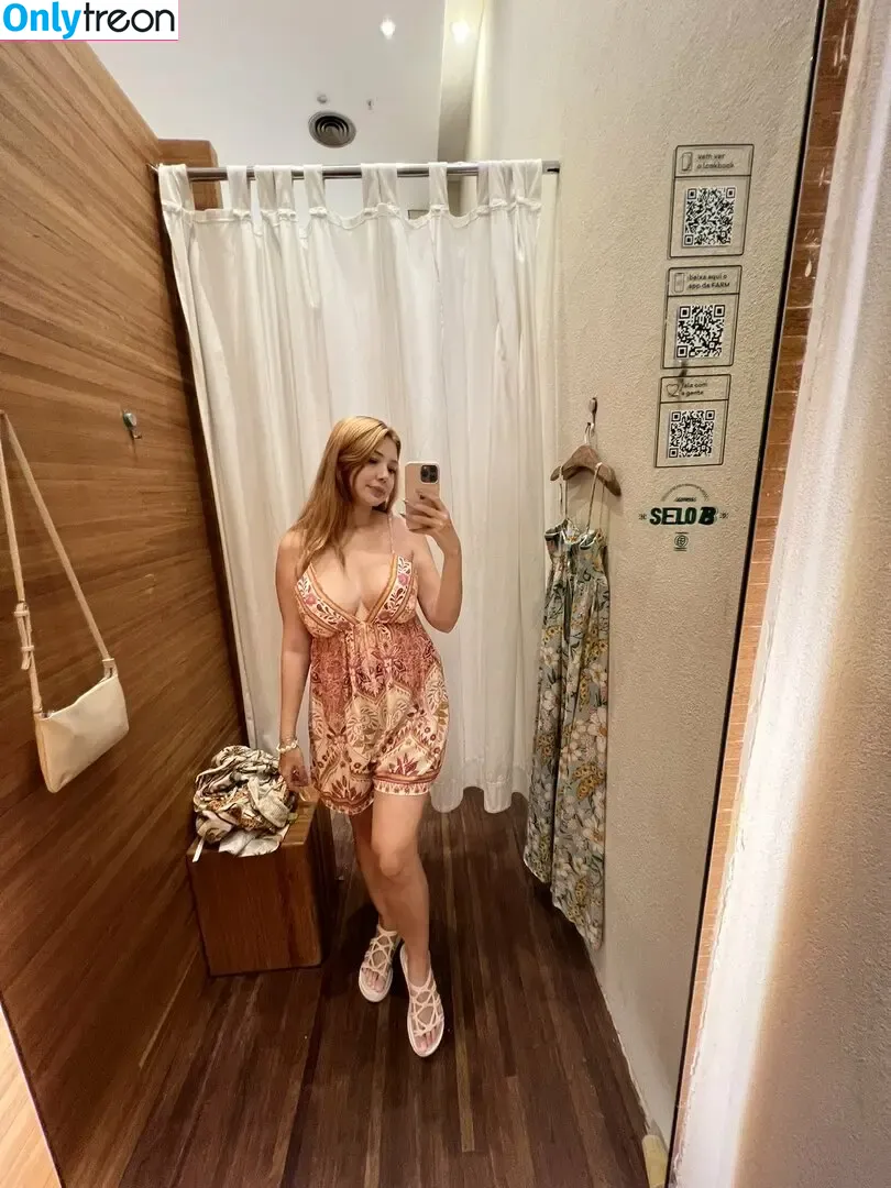 rurynha nude photo #0002 (roserainha)