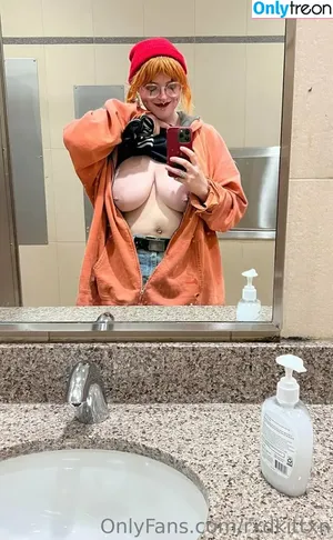 RxdKittxn / itchinforsomestitchin nude photo #0099