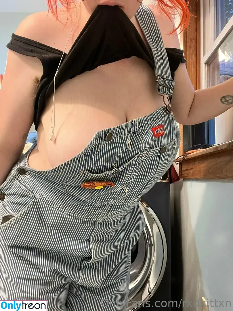 RxdKittxn nude photo #0127 (itchinforsomestitchin)