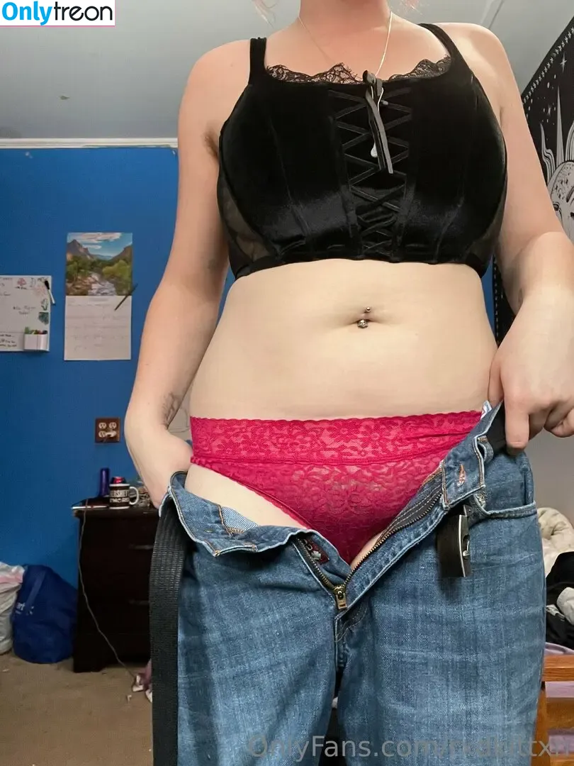 RxdKittxn nude photo #0134 (itchinforsomestitchin)