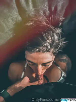  nude photo #0007
