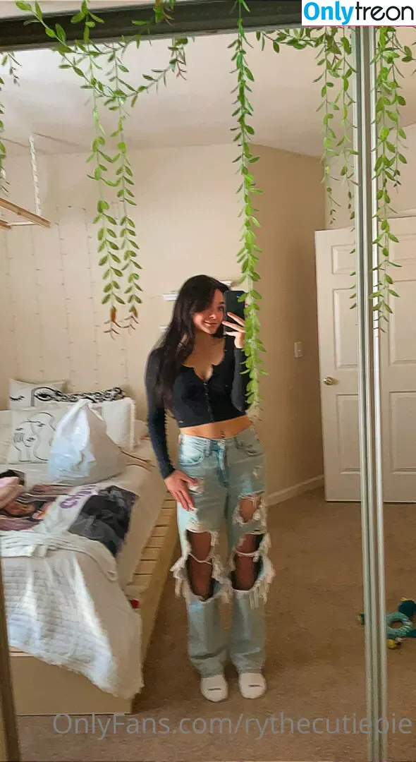 rythecutiepie nude photo #0008 (rythecutiepie)