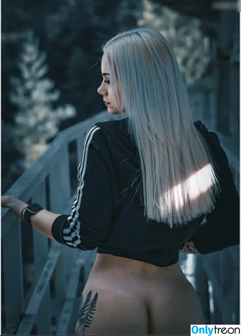 _s1phi_ nude photo #0100 (_s1phie_ / s1phie)