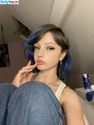 saabine777 / 4lkiraa / diedatmyhouse / ilovemybunnyakira / sabine_dede / valerine777 nude photo #0054