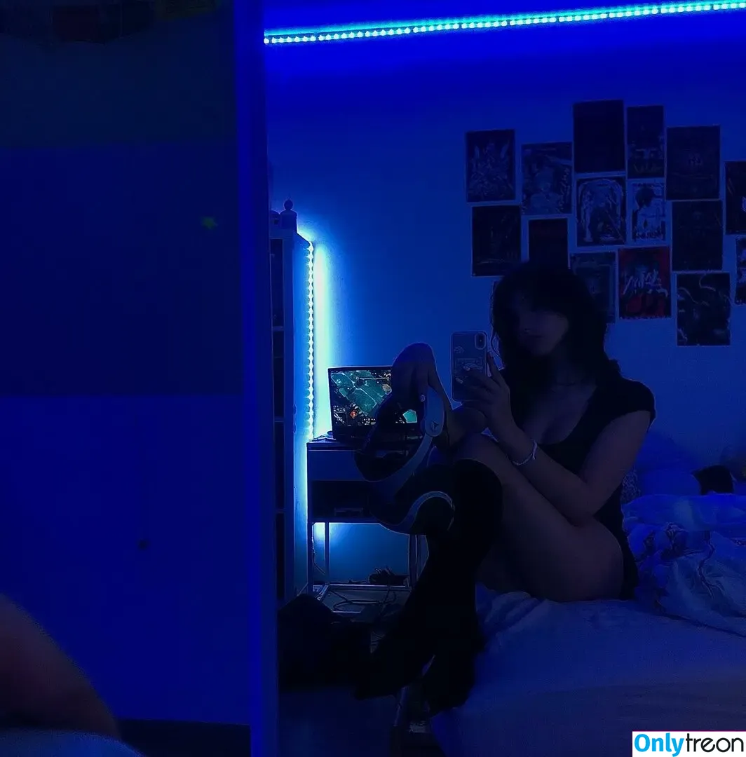 saabine777 nude photo #0017 (4lkiraa / diedatmyhouse / ilovemybunnyakira / sabine_dede / valerine777)