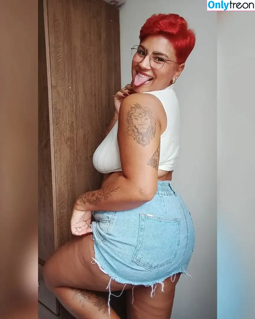 SaahLouise nude photo #0001 (sahh.louise / sarahlouise)
