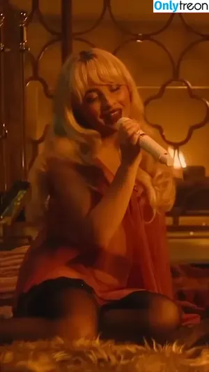Sabrina Carpenter / sabrinacarpenter nude photo #4681