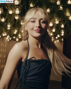 Sabrina Carpenter / sabrinacarpenter nude photo #4741