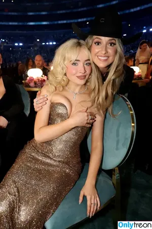 Sabrina Carpenter / sabrinacarpenter nude photo #4854