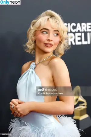Sabrina Carpenter / sabrinacarpenter nude photo #4885