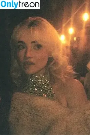 Sabrina Carpenter / sabrinacarpenter nude photo #4981