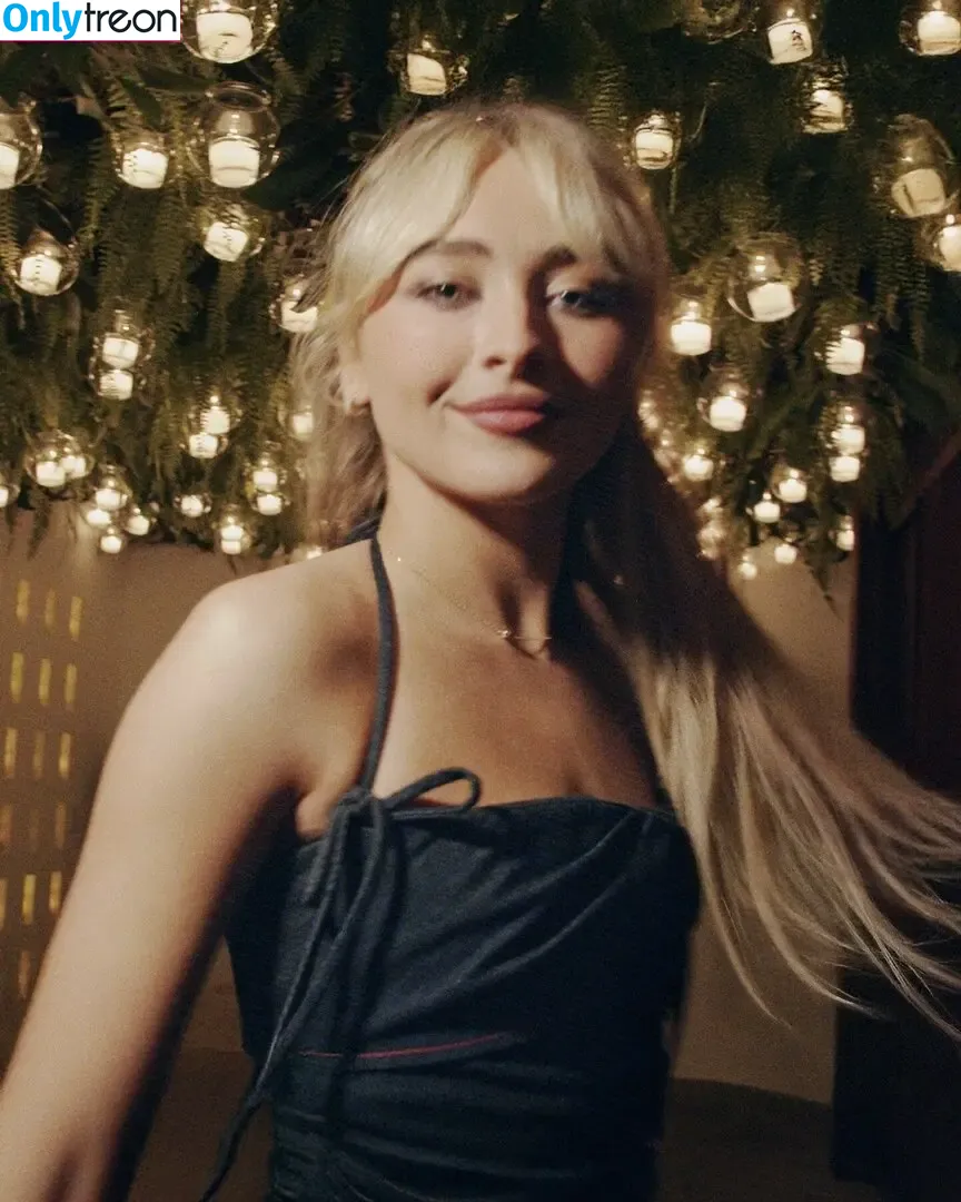 Sabrina Carpenter nude photo #4741 (sabrinacarpenter)