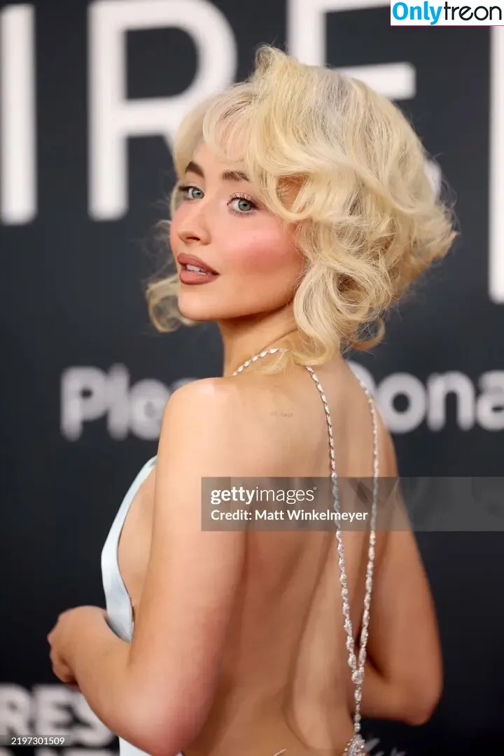 Sabrina Carpenter nude photo #4865 (sabrinacarpenter)