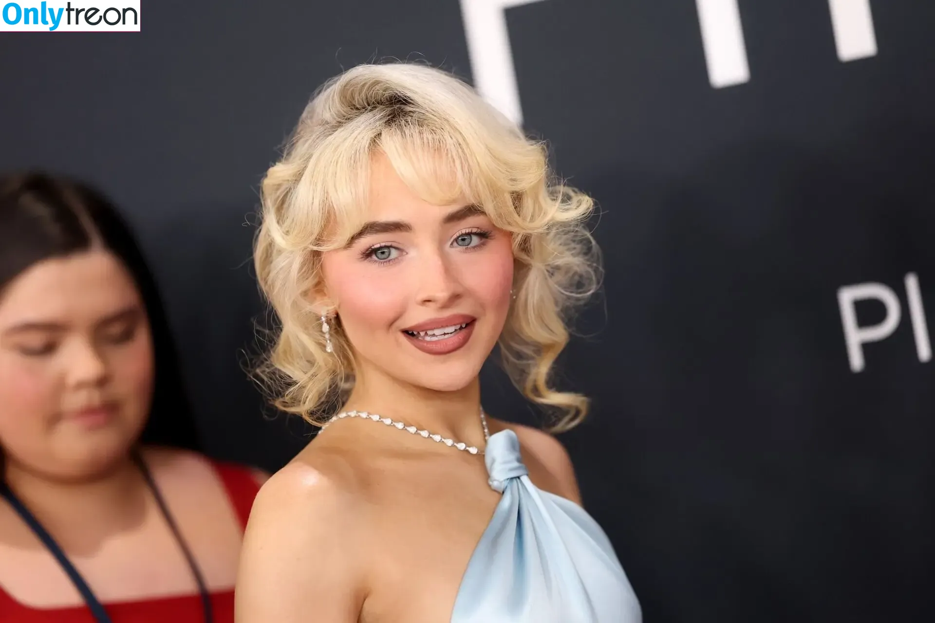 Sabrina Carpenter nude photo #4914 (sabrinacarpenter)