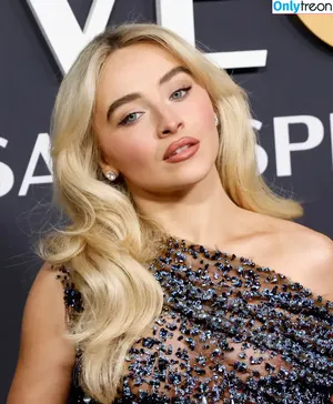 Sabrina Carpenter / sabrinacarpenter nude photo #5091